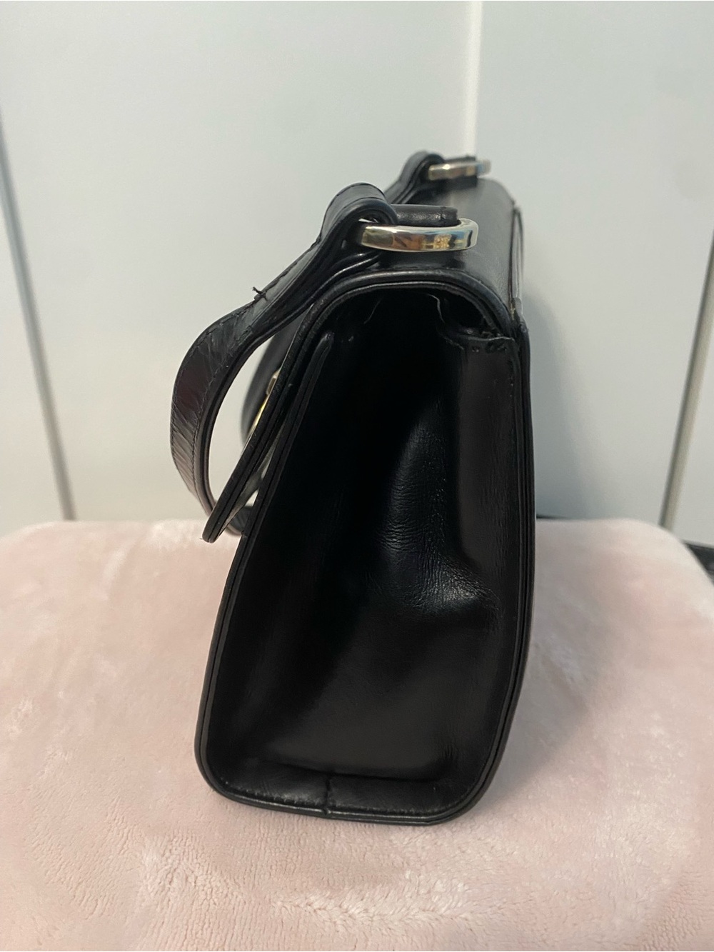 Vintage Salvatore Ferragamo crossbody bag - Picture 6 of 13